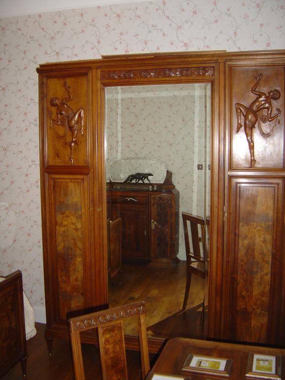 ホテル Le Terrondou Vic-sur-Cère 部屋 写真